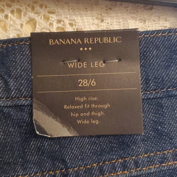 High-Rise Dark Wash Wide-Leg Yoke Jean - Picture 8 of 15
